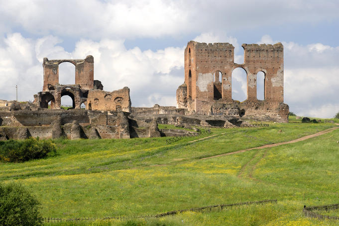 A spasso per Roma con i vostri BAMBINI La Villa dei Quintili sulla via Appia