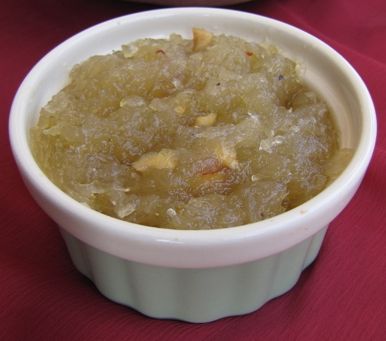 Super Yummy Recipes Ash Gourd Halwa / Boodida Gummadikaya Halwa