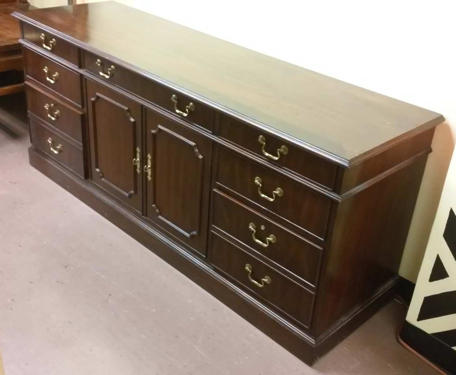 Uhuru Furniture Collectibles Sold Reduced National Mt Airy