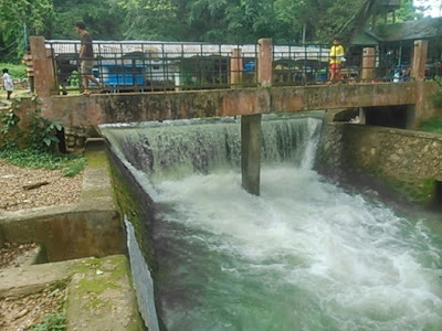 kolam renang mata ie kolam renang mata ie