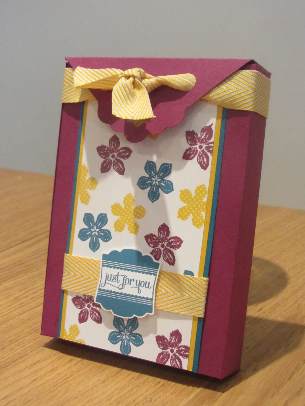 CraftyCarolineCreates Stampin Up UK, Handmade Card Gift Box Set Tutorial