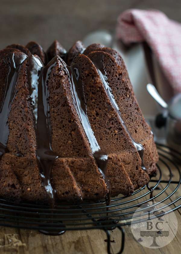 tunnel of fudge bundt cake