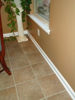 trim paint carpet baseboards painting diy baseboard painted sister stuff kitchen