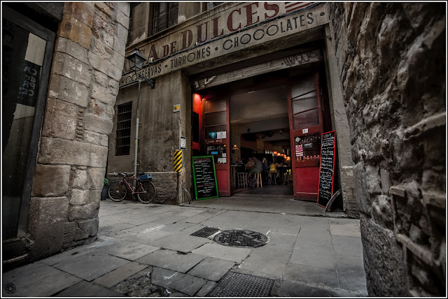 Flassaders 30, Barcelona: Restaurante La Báscula, antigua fábrica de dulces P. Mauri