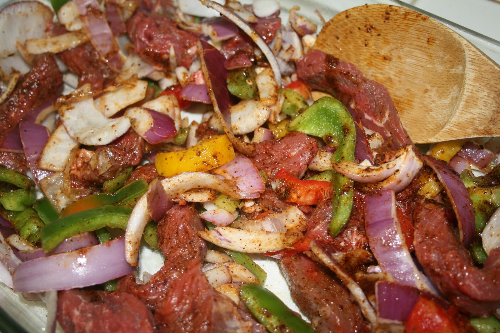 A Little Colorful Chaos {Recipe} Oven Baked Steak Fajitas