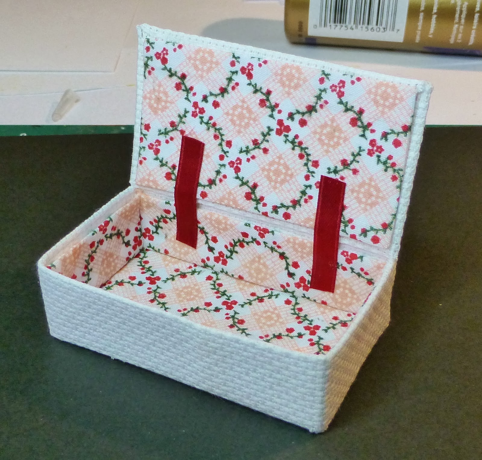 Dany's DIY Minis DIY Picnic Basket