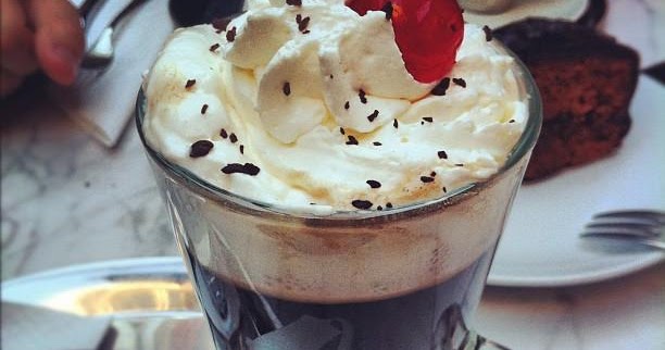 Kahve Fincanı Café Wien Nişantaşı Avrupa tarzı kahve deneyimi sunuyor ;)