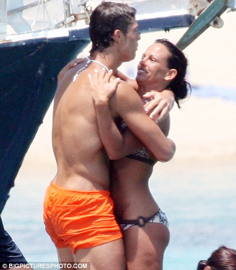 Cristiano Ronaldo and Girlfriend Cristiano Ronaldo and Girlfriend