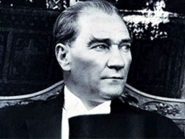 merakli kafa mustafa kemal ataturk kimdir mustafa kemal ataturk hayati