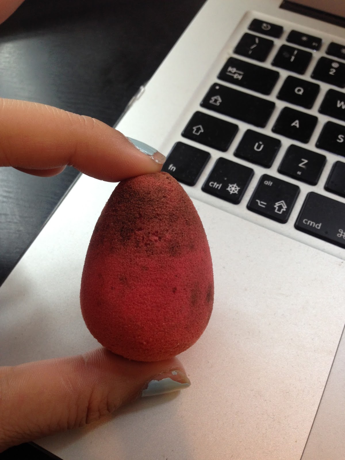 Mold on my Beauty Blender?! theycallmetats