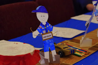 How Sweet It Is: Blue and Gold Decoration Ideas