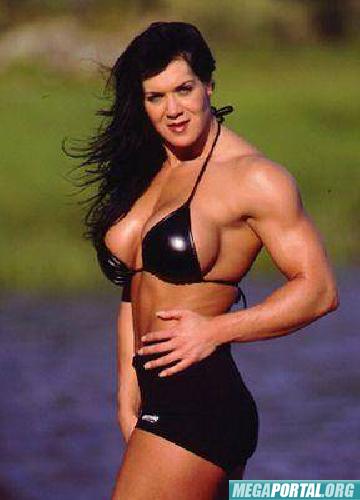 Chyna Hot Bra Pic