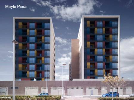 Frentes de dos edificios de apartamentos