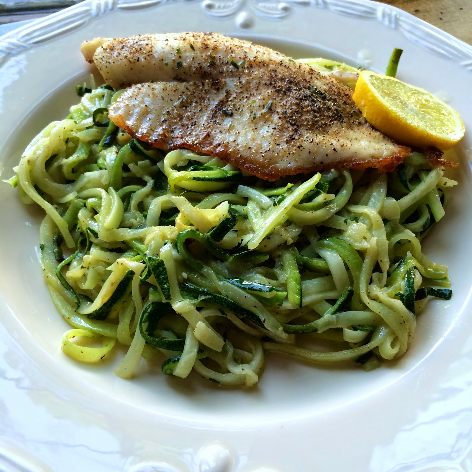 Food Impressions Garlic and Olive Oil Zoodles!!!! (Zucchini Noodles)