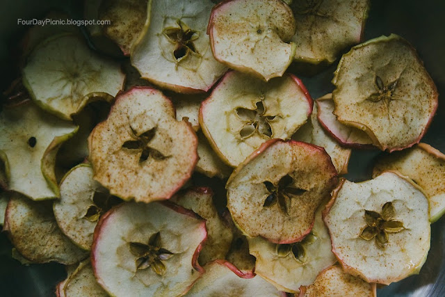 oven baked apple chips