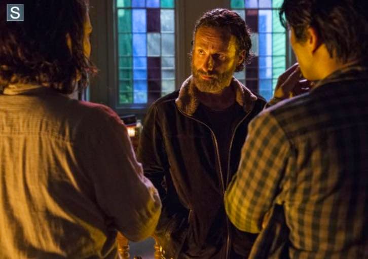 The Walking Dead - Four Walls and A Roof - Advance Preview