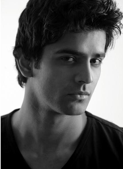 Barun Sobti- the dashing Arnav Raizada of Is Pyar Ko Kya Naam Doon