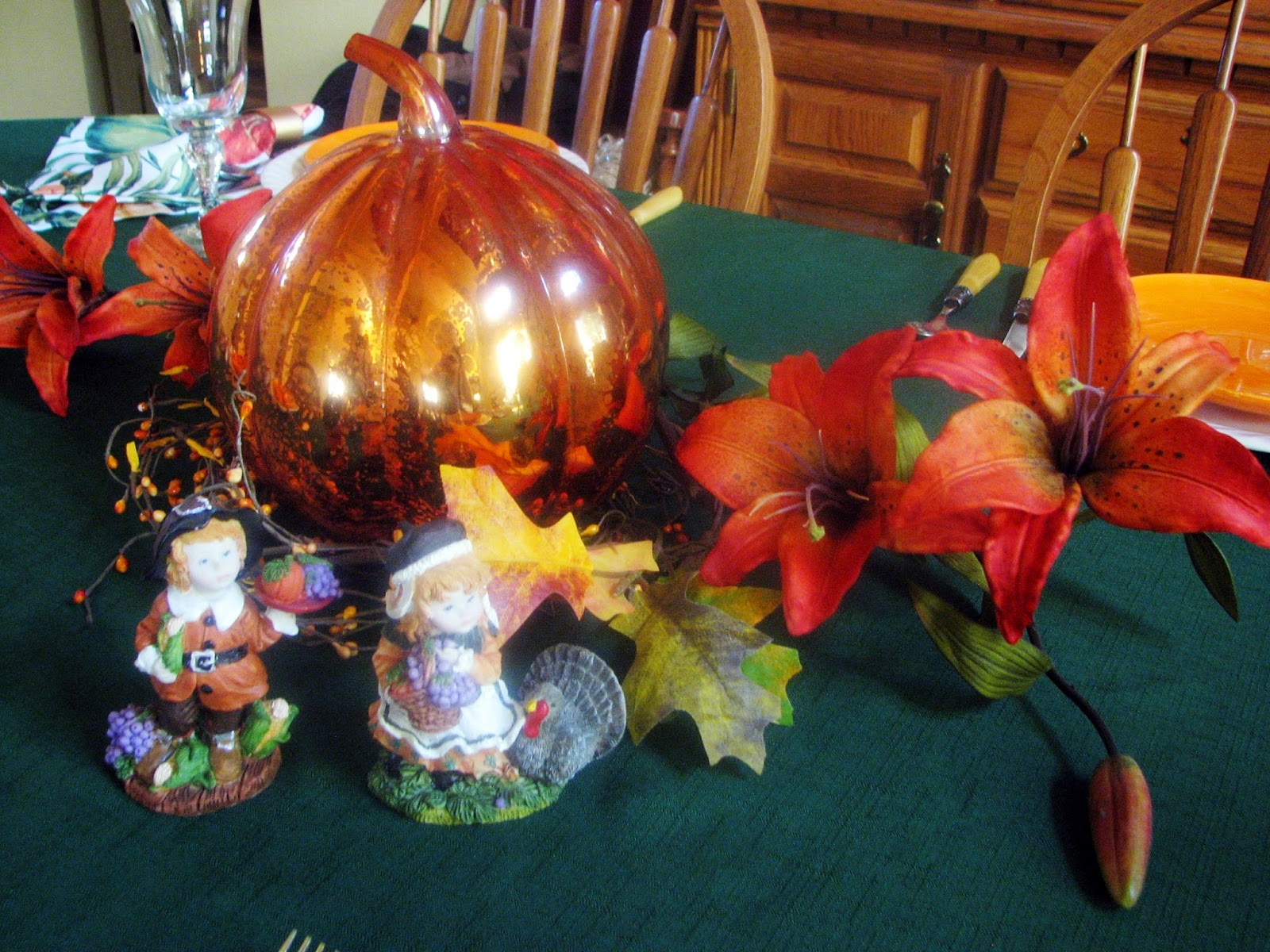 Yellow Rose Arbor Thanksgiving Lilies