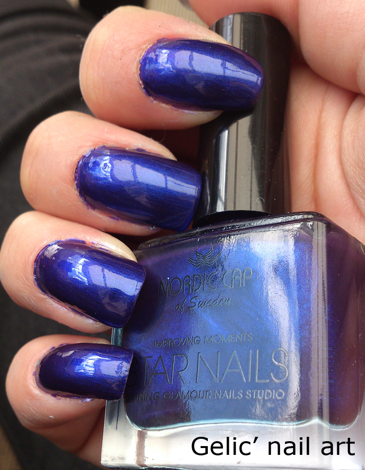 Gelic' nail art Nordic Cap Star Nails NP11, swatch