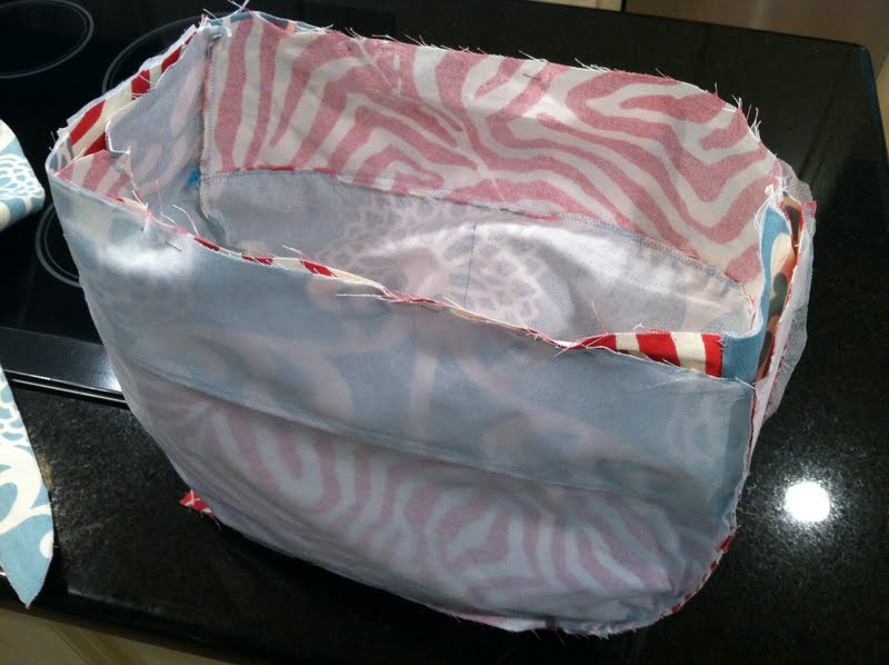 Prudently Painted Vintage A diaper bag tutorial
