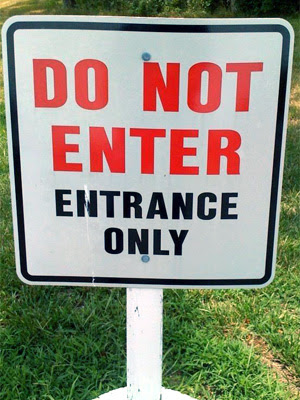 19-funny-sign-gallery.jpg