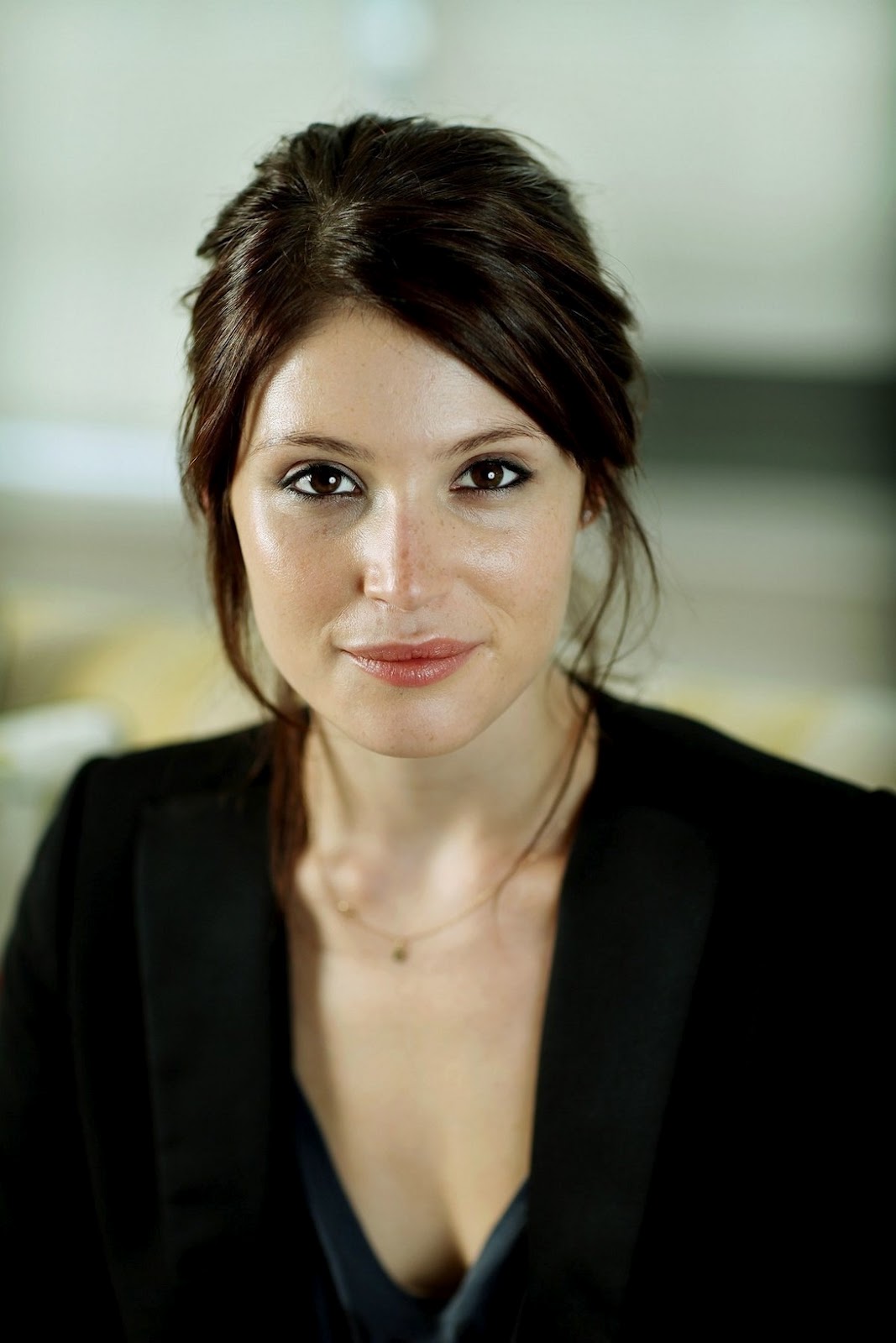 http://2.bp.blogspot.com/-4LxEBfn10bA/UDImJfm13uI/AAAAAAAABdA/HUlRxVhoVR4/s1600/Gemma+Arterton+3.jpg