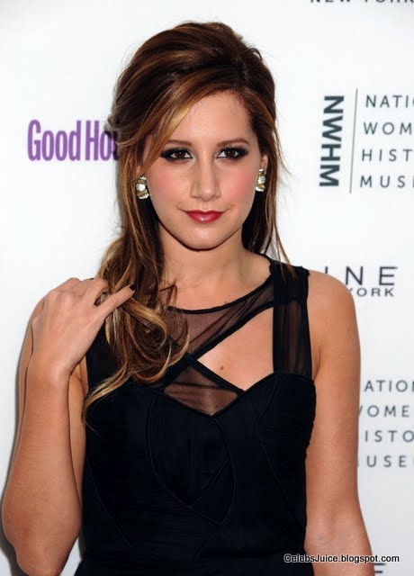 Ashley Tisdale Pics-7