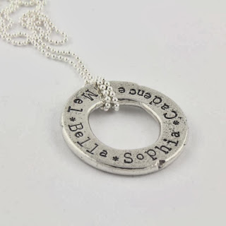 http://thesilverdiva.com/organic-washer-necklace?search=NCK110