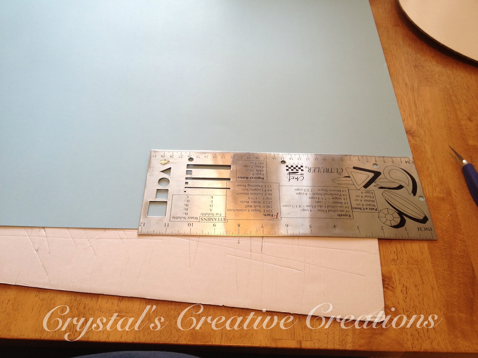 Crystal's Creative Creations How to Make your Own Cake/ Cupcake Box