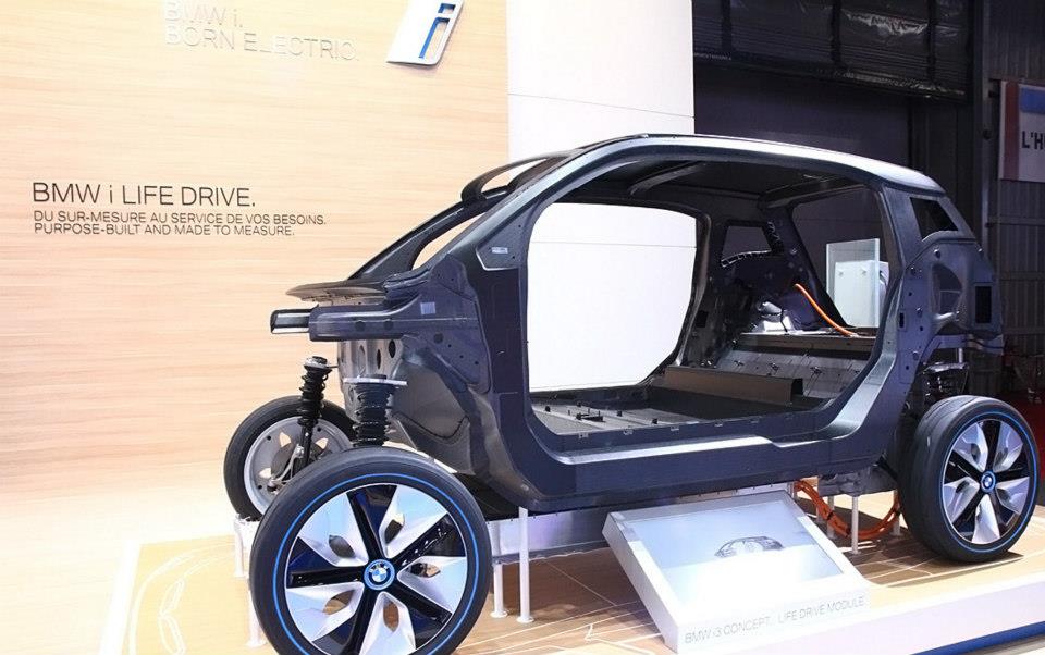 Pictures of the CFRP body and electric drivetrain BMW i3 Forum