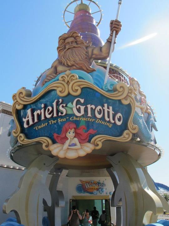 Birthday Cake At Ariel S Grotto Birthday Cake At Ariel S Grotto