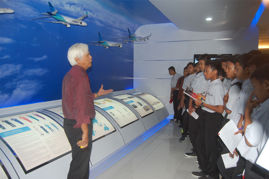 Kunjungan Ke Bengkel Pesawat Garuda GMF AeroAsia dan GITC