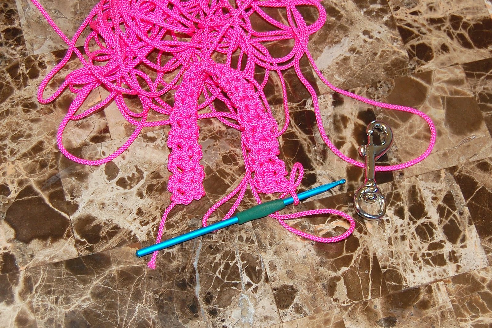 Posh Pooch Designs Dog Clothes Cord Dog Collar and Leash Free Crochet