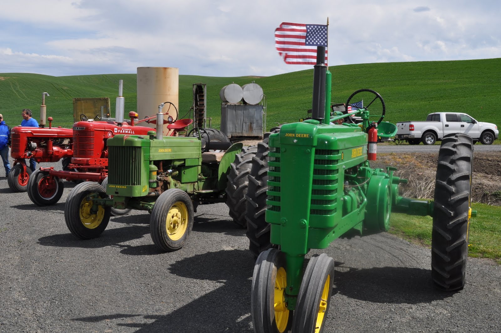 Tractor Parade! Showit Blog
