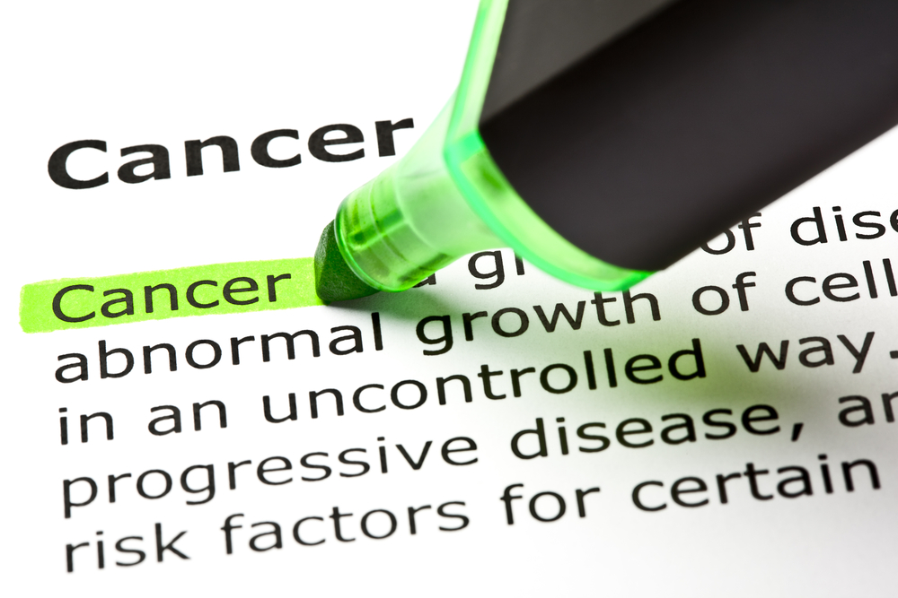 What is the average salary of an oncologist?