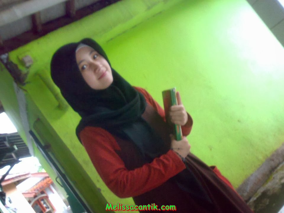 Gambar+Cewek+Berjilbab Foto Cewek Berhijab Gadis Manis Berkerudung Gambar Cewek Berjilbab ...