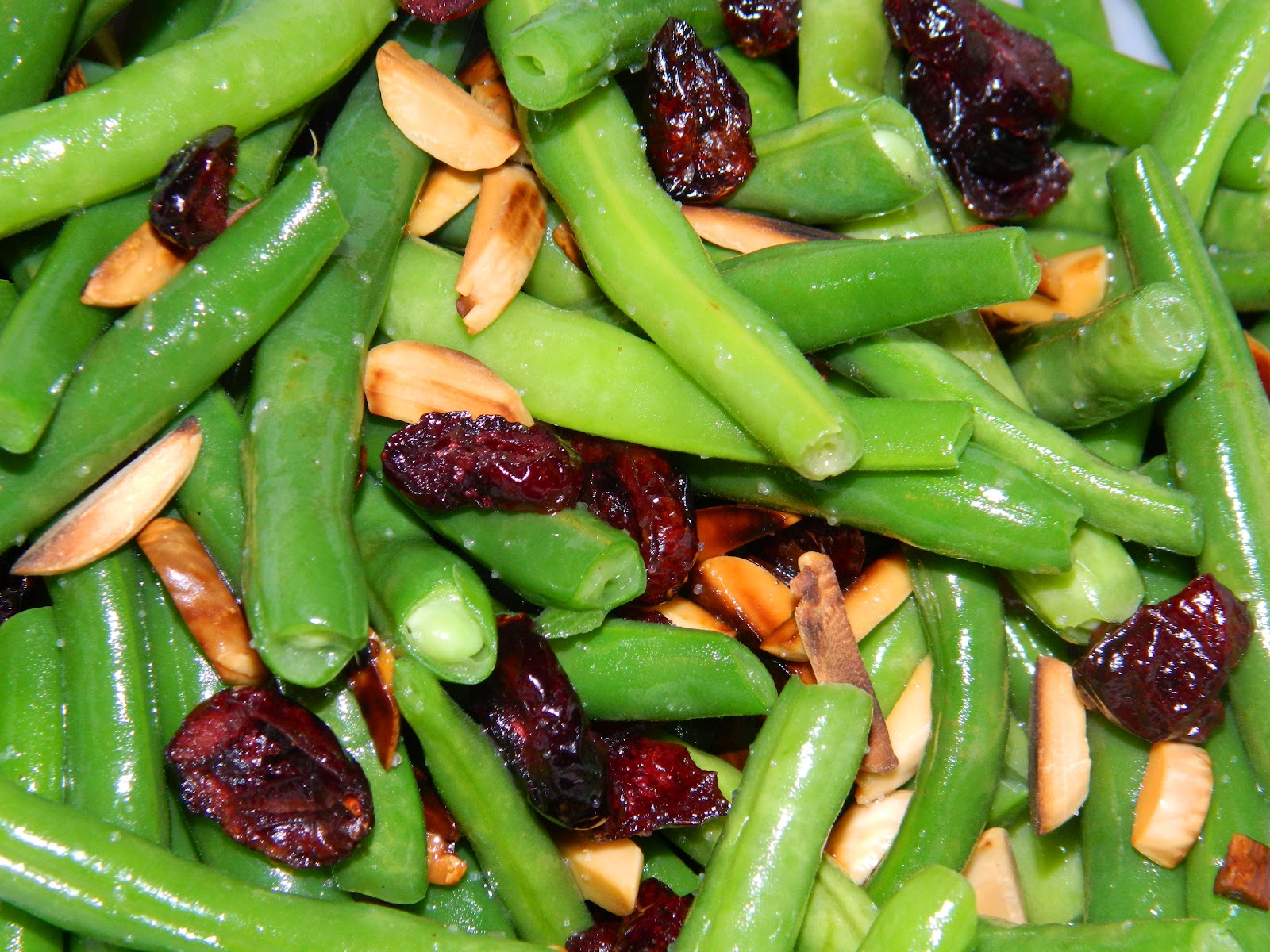 I Knead to Bake Cranberry Almond Green Beans