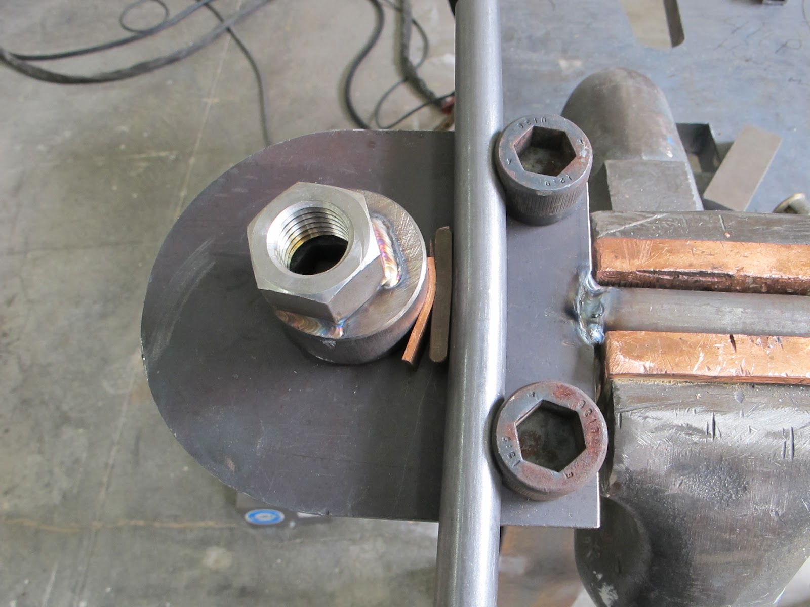 "Nothing Too Strong Ever Broke" Hyster Hydraulic Cylinder Straightener