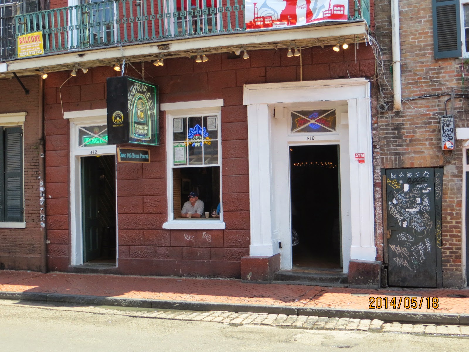 Jeeps Pubs Taverns and Bars Beer Fest Bar (New Orleans)