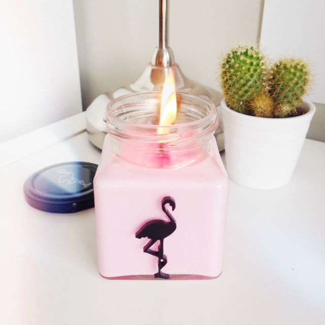 Niamh Rayne FLAMINGO CANDLES PINK LEMONADE REVIEW