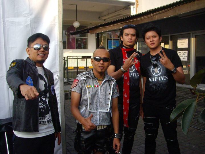 Zacky Kapten