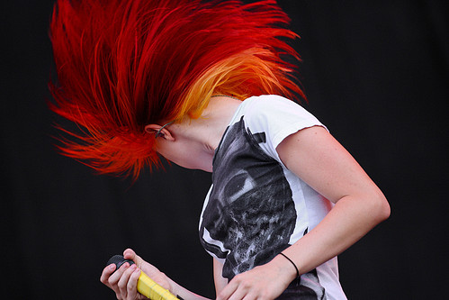 hayley williams hairstyle. hayley williams hairstyle