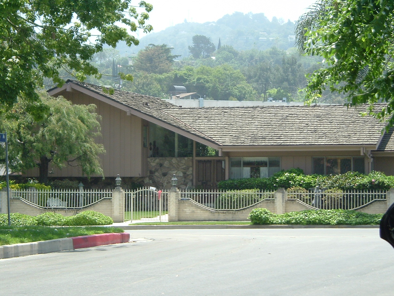 Filming Locations of Chicago and Los Angeles The Brady Bunch