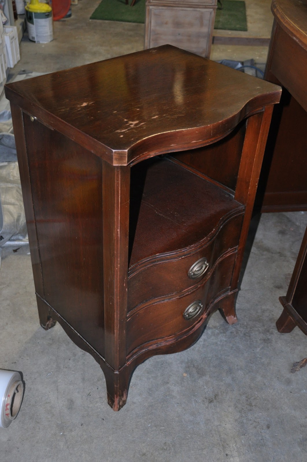 Sweetly Chic Mahogany Nightstand