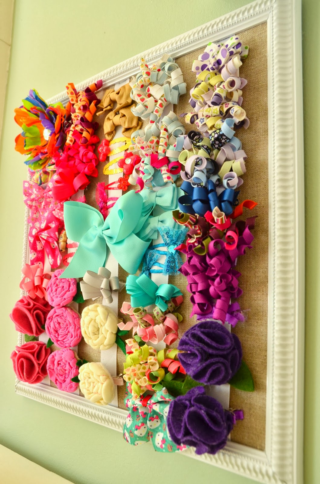 The Adventures of Six Hobbits Hair Bow Organization