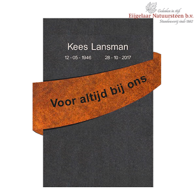 Grafsteen met band in Cortenstaal