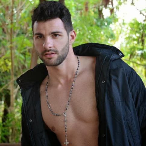 2014 | Mr Model International | Brazil | Jhony Víctor Santos Mister+ilha+bela+jhony+victor+santos27