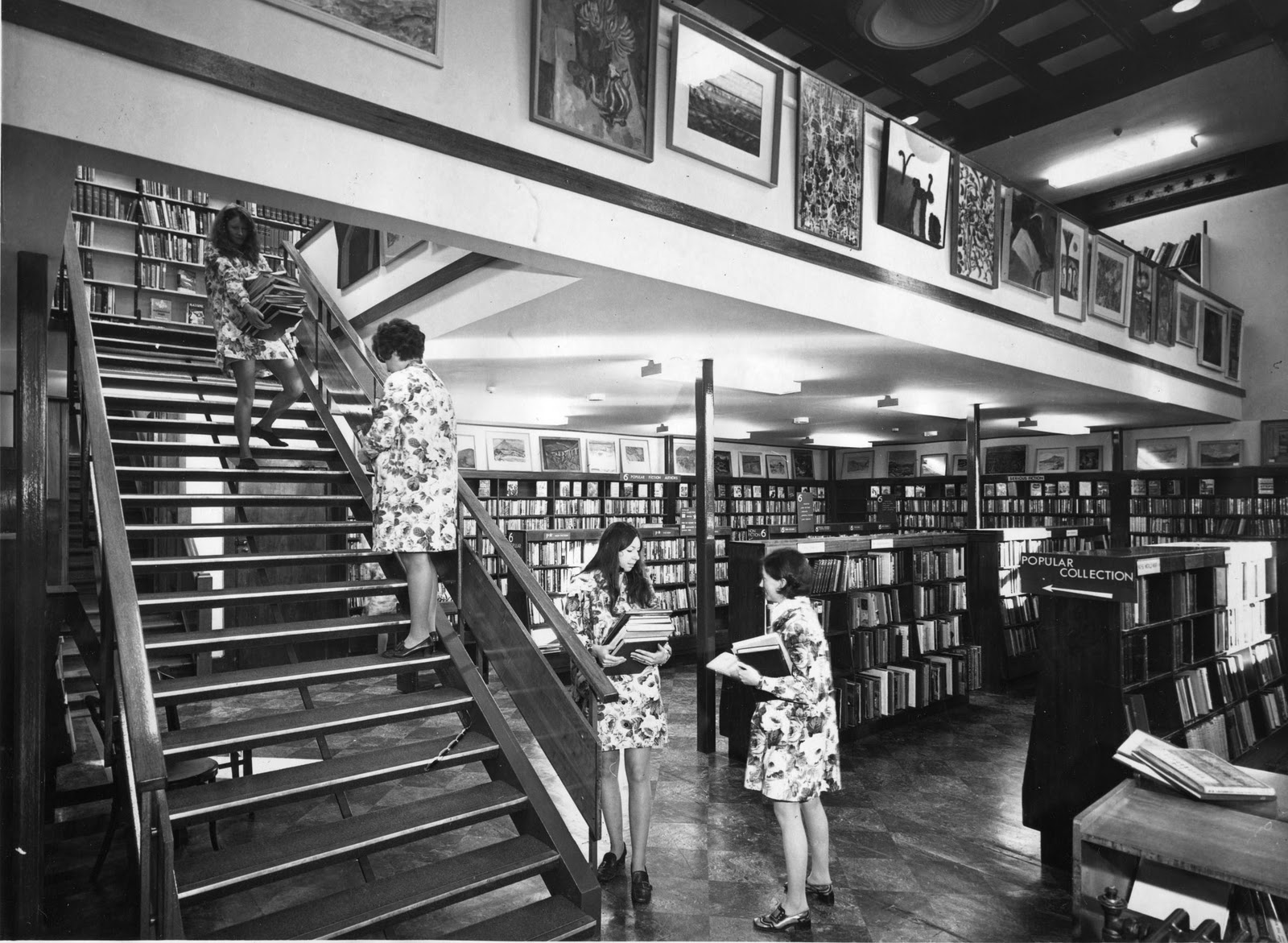 Beattie's Book Blog unofficial homepage of the New Zealand book