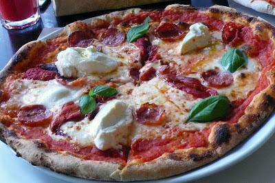 Pizza rossa (Anyukám Mondta, Encs)