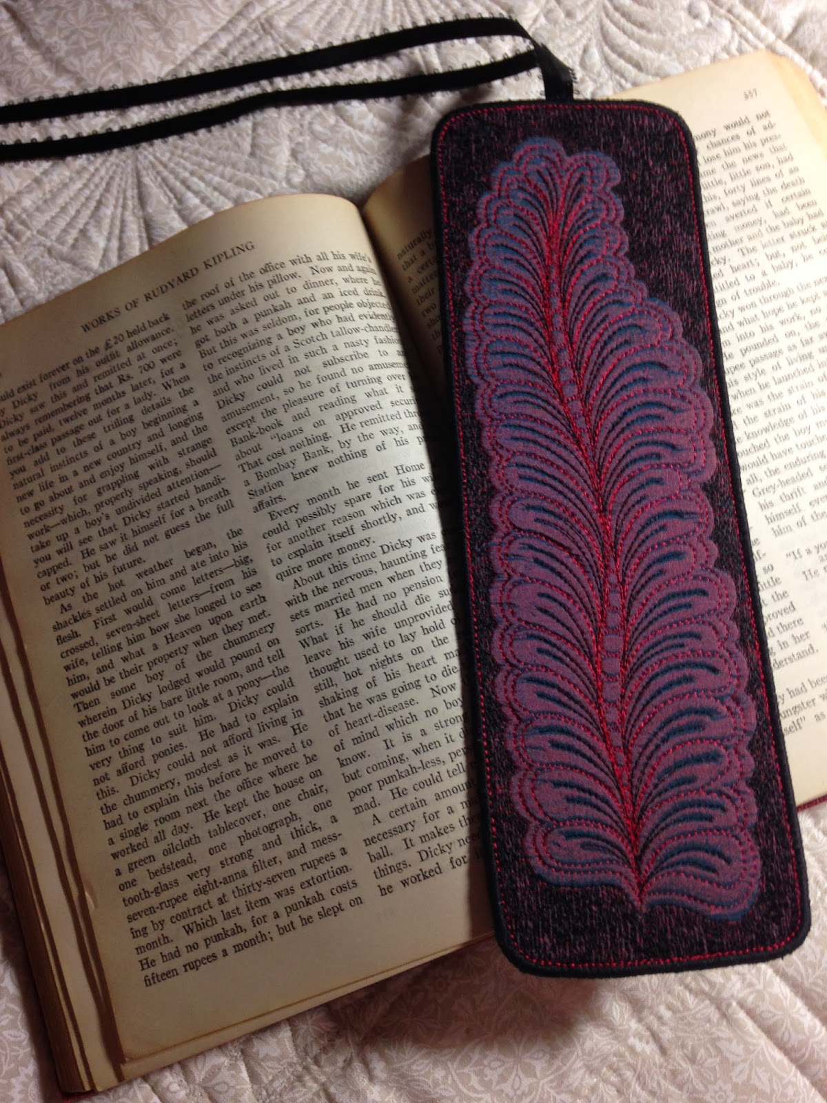 Quilt to the Edge.... Quilted Bookmark